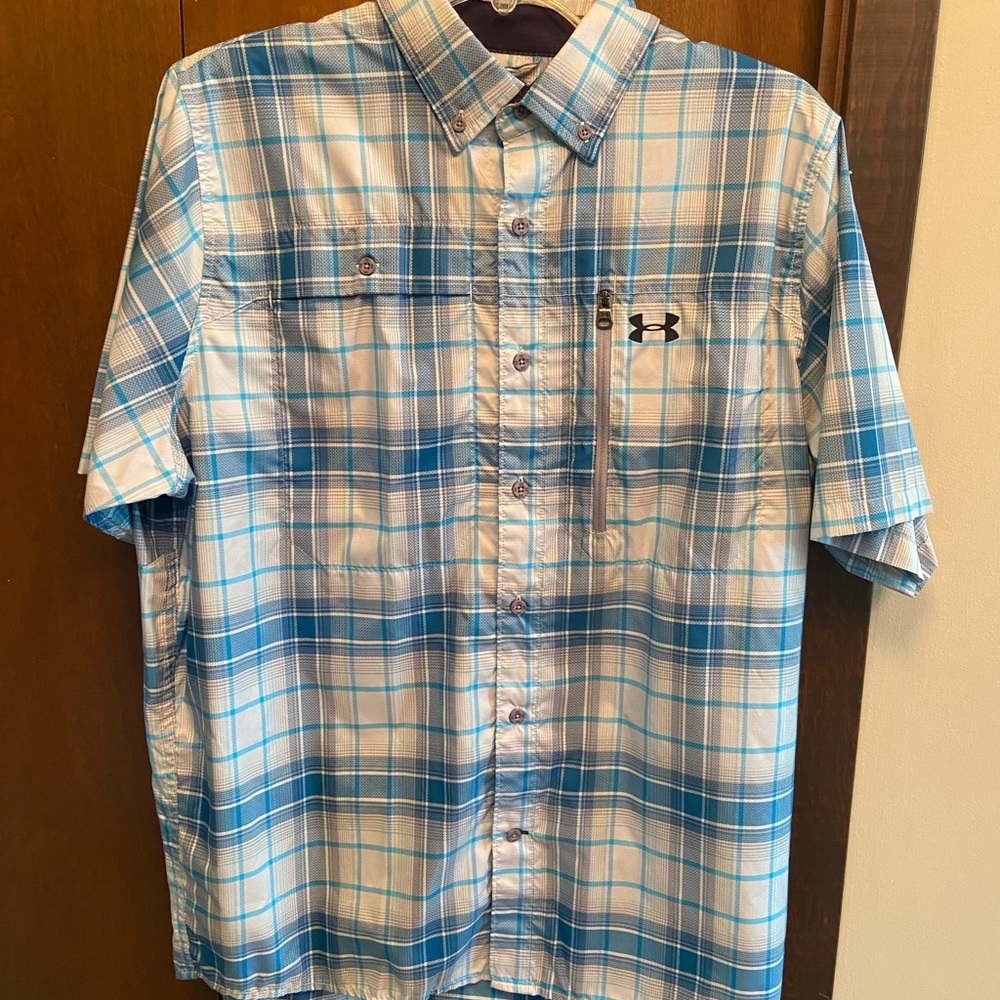 Under Armour fishing shirt. Caught 3 nice trout  in this shirt!